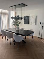 Complete set stoelen en eettafel, Huis en Inrichting, Complete eetkamers, Ophalen, Zo goed als nieuw, 4 tot 6 stoelen