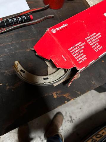 Brembo remschoenen w140 nieuw beschikbaar voor biedingen
