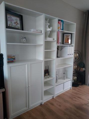 Boekenkast combinatie - 240cm breed, 202cm hoog beschikbaar voor biedingen