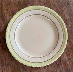 2 bordjes. New Hall Hanley Strattfordshire England., Ophalen of Verzenden, Zo goed als nieuw, Bord(en), Overige stijlen