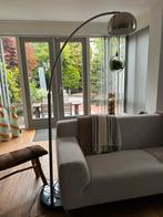 Staande lamp met boog - zilvergrijs - kwaliteit, Huis en Inrichting, Lampen | Vloerlampen, Ophalen, Metaal, 150 tot 200 cm