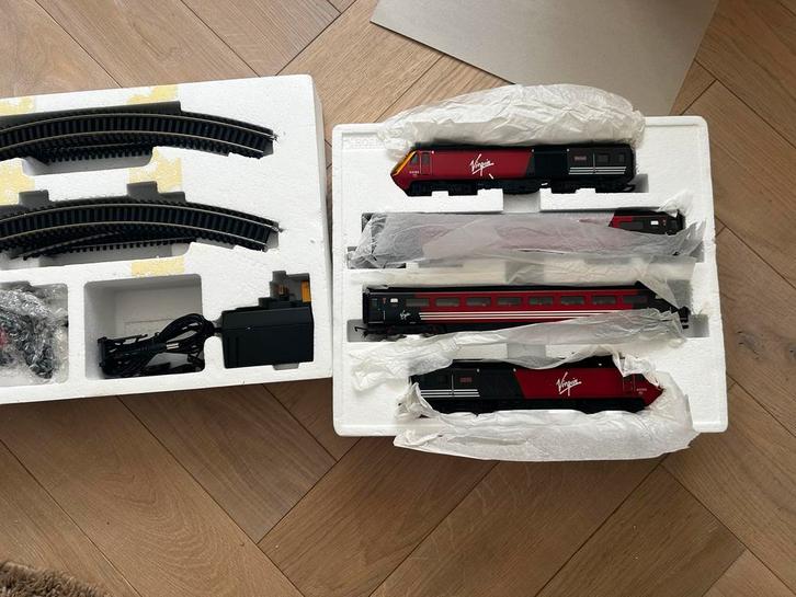 Hornby Virgin Trains 125 Treinset, Hobby en Vrije tijd, Modeltreinen | H0, Zo goed als nieuw, Treinset, Gelijkstroom, Analoog