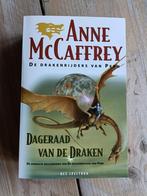 De drakenrijders van Pern: Dageraad van de draken, Nieuw, Anne McCaffrey, Ophalen of Verzenden