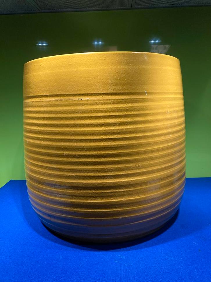Grote Gele Bloempot - Terracotta, Tuin en Terras, Bloempotten, Gebruikt, Terracotta, Binnen, Minder dan 40 cm, 40 cm of meer, Rond