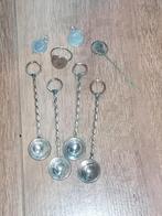 Stil verzet ring, hangers, theelepeltjes, speldje 7,50 P/S, Ophalen of Verzenden, Overige soorten, Nederland, Embleem of Badge