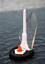 WW2 Bureau Ornament Leningrad met Eeuwig Vlam en Obelisk, Ophalen of Verzenden
