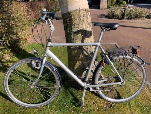 Batavus fiets 21 versnellingen. Werkt goed, Fietsen en Brommers, Fietsen | Heren | Herenfietsen, Gebruikt, Batavus, Versnellingen