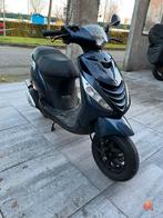 Piaggio zip 2takt, Fietsen en Brommers, Scooters | Piaggio, Ophalen, Zo goed als nieuw, Tweetakt, Zip
