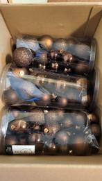 Kerstversiering - Bruine Ballen en Slingers, Diversen, Kerst, Ophalen of Verzenden
