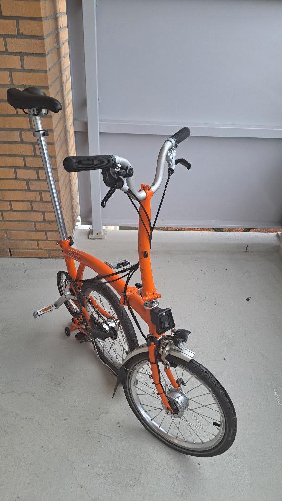 Brompton Folding Bicycle, Fietsen en Brommers, Fietsen | Vouwfietsen, Gebruikt, Brompton, 16 tot 18 inch, Totaal opvouwbaar, Versnellingen