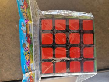 Rubiks Cube Variant - Nieuw in verpakking! beschikbaar voor biedingen