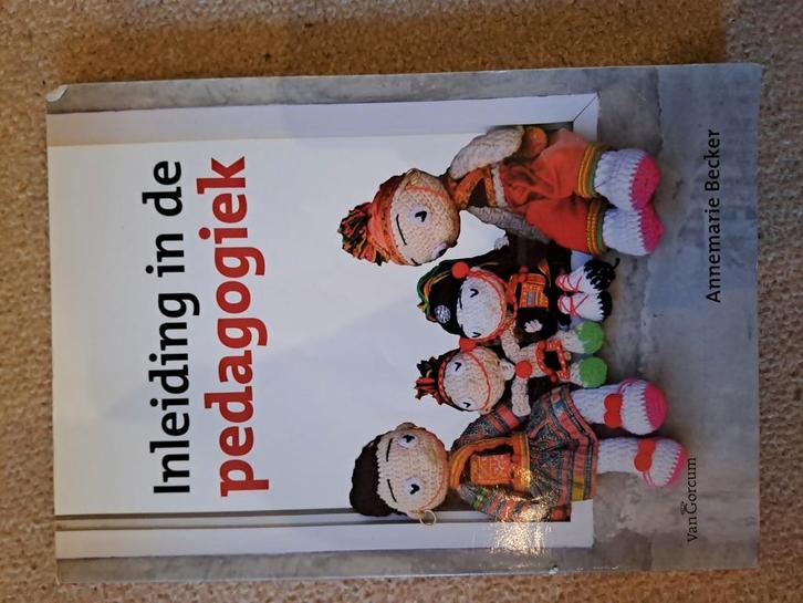 Annemarie Becker - Inleiding in de Pedagogiek, Boeken, Wetenschap, Zo goed als nieuw, Sociale wetenschap, Ophalen of Verzenden