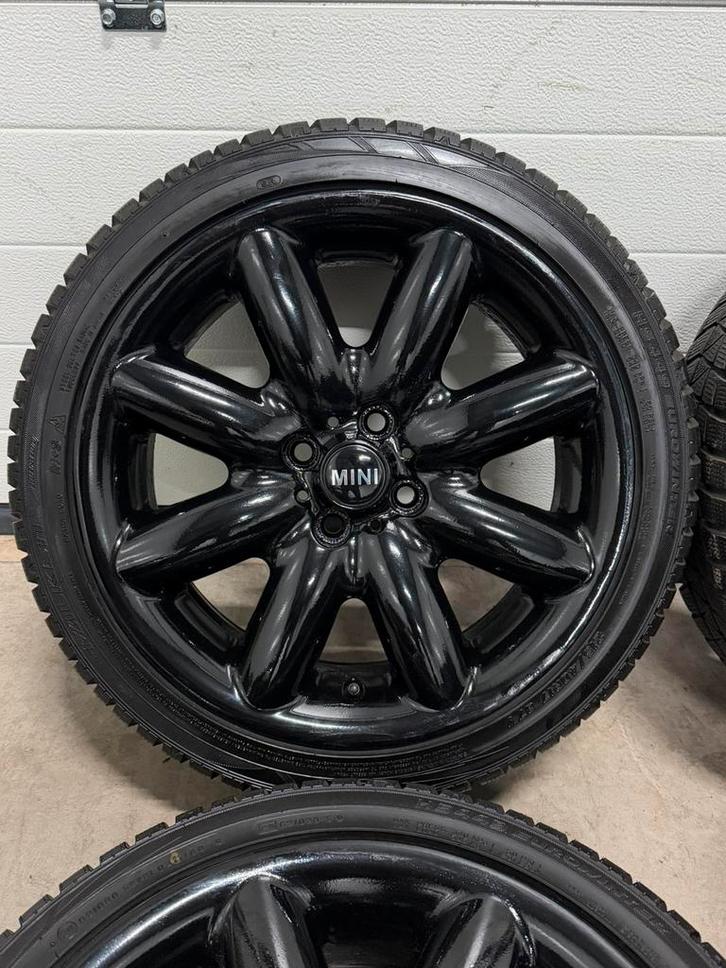17” INCH MINI COOPER R56 R55 VELGEN 4X100 WINTERSET NETJES, Auto-onderdelen, Banden en Velgen, Banden en Velgen, Winterbanden