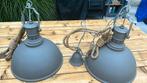Twee hanglampen grijs industrieel met touw, Huis en Inrichting, Lampen | Hanglampen, Ophalen, Gebruikt, Metaal, Minder dan 50 cm