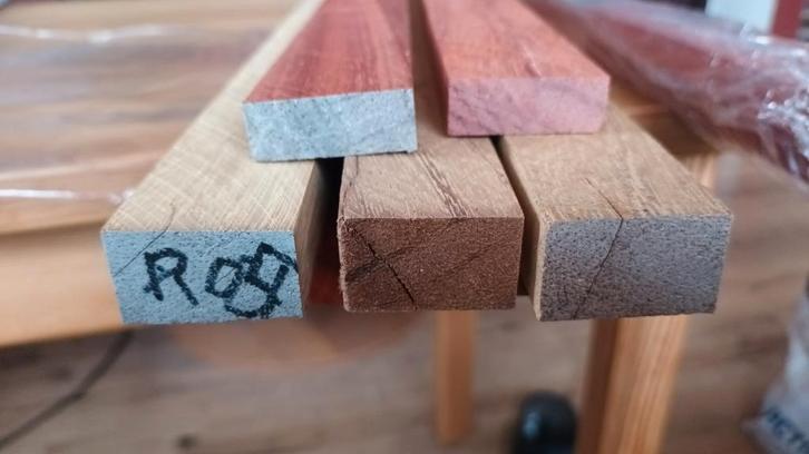 Padouk en iroko balkjes, Hobby en Vrije tijd, Overige Hobby en Vrije tijd, Nieuw, Ophalen of Verzenden