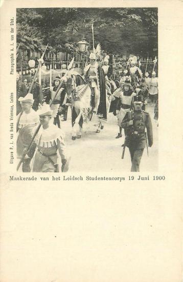 (379-187-011) Leiden Maskerade 1900 beschikbaar voor biedingen