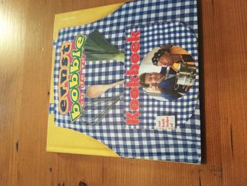 Ernst Bobbie en de Rest Kookboek beschikbaar voor biedingen