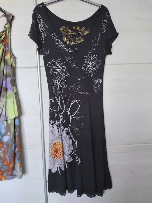 Desigual prachtige zomer jurk Nederlandse maat 38, Kleding | Dames, Jurken, Zo goed als nieuw, Maat 38/40 (M), Zwart, Verzenden