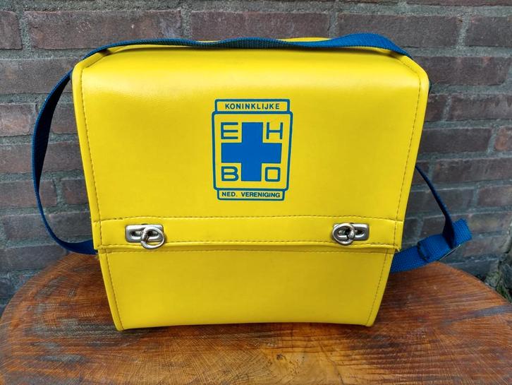 EHBO tas vintage met inhoud geel blauw goede staat mooi, Diversen, Verpleegmiddelen, Zo goed als nieuw, Ophalen