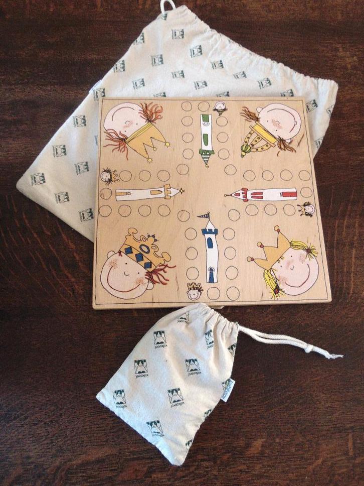 Bordspel van Janbibejan, Hobby en Vrije tijd, Gezelschapsspellen | Bordspellen, Gebruikt, Een of twee spelers, Drie of vier spelers