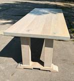 Massief eiken eetkamertafel + salontafel, Ophalen, Zo goed als nieuw