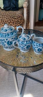 Set van theepot, melkkan+ suikerpot, in zeer goede staat., Ophalen of Verzenden, Zo goed als nieuw, Overige typen