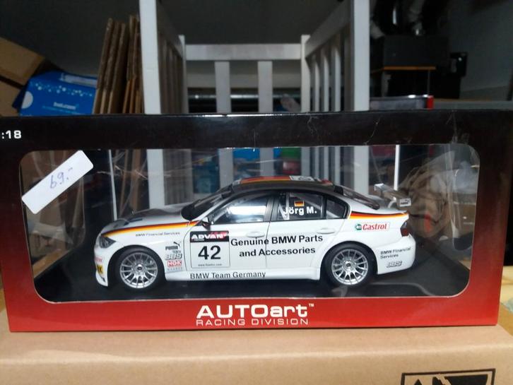 Autoart 1/18 Bmw 320SI WTCC 2006 #42, Hobby en Vrije tijd, Modelauto's | 1:18, Zo goed als nieuw, Auto, Autoart, Ophalen of Verzenden