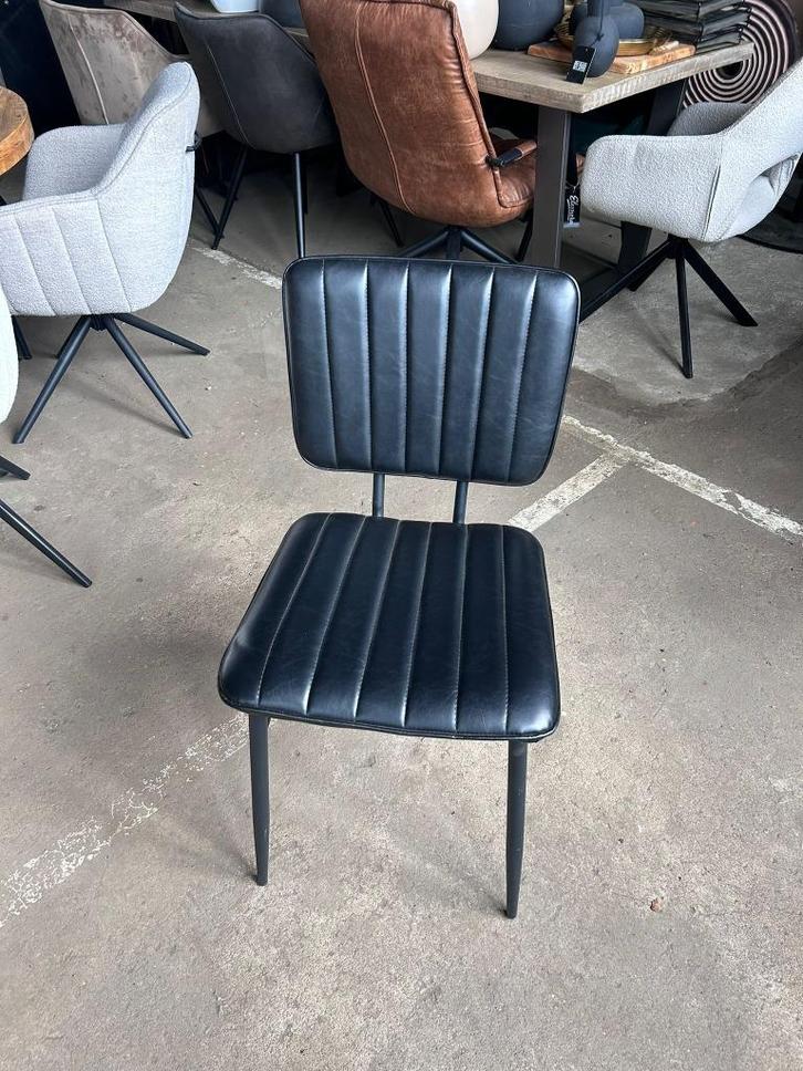 Eetkamerstoel zwart kunstleer !outlet korting!, Huis en Inrichting, Stoelen, Zo goed als nieuw, Eén, Leer, Zwart, Ophalen