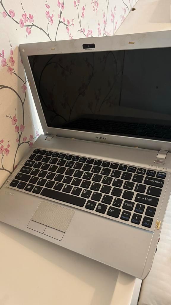 Sony Vaio Laptop - Gebruikt, Computers en Software, Windows Laptops, Gebruikt, 13 inch, HDD, Onbekend, Minder dan 4 GB, Qwerty