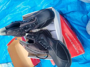 Werkschoenen 2x merk Cofra maat 48 beschikbaar voor biedingen