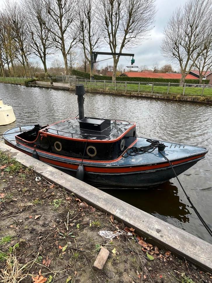 Stoere opduwer met krachtige Ruston motor, Watersport en Boten, Motorboten en Motorjachten, Gebruikt, Staal, 6 tot 9 meter, Diesel