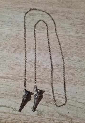 Antieke breinaald dopjes ketting.  beschikbaar voor biedingen