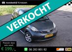 Toyota Aygo 1.0-12V | Carplay | Airco | Lage KM |, Voorwielaandrijving, Stof, Gebruikt, Zwart