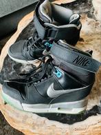 Nike sneakers revolution high sleehak 36,5 ❤️, Ophalen of Verzenden, Zo goed als nieuw