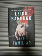 The Familiar - Leigh Bardugo, Boeken, Fictie, Ophalen of Verzenden, Zo goed als nieuw, Leigh Bardugo