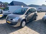RENAULT Grand Modus 1.2 TCE 100PK Expression, Voorwielaandrijving, Gebruikt, 4 cilinders, Beige