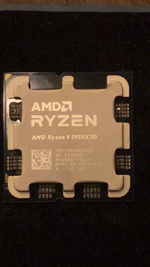 AMD Ryzen 9 7950X3D processor, Computers en Software, Processors, Zo goed als nieuw, 16-core, 4 Ghz of meer, Ophalen of Verzenden