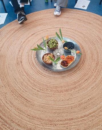 Groot jute vloerkleed | diameter > 2m beschikbaar voor biedingen