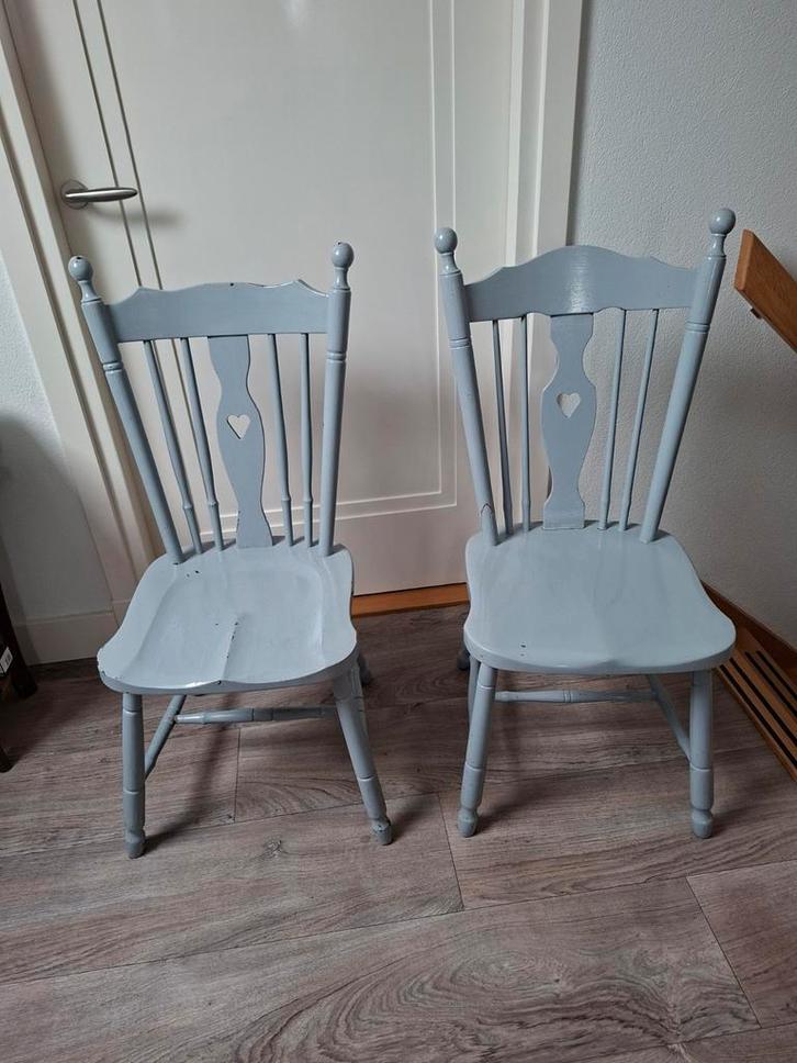 Oirschotse stoelen - opknappers, Huis en Inrichting, Stoelen, Gebruikt, Twee, Ophalen