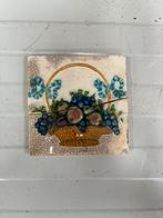 Oude vintage tegel. Breuk, Ophalen, Gebruikt, Minder dan 20 cm, Minder dan 5 m²
