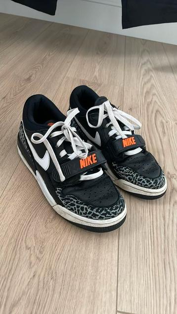 Nike air jordan maat 38 beschikbaar voor biedingen