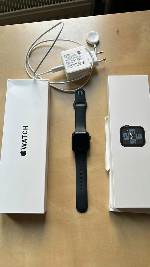 Apple watch Se 2023 incl oplader + blok, Sieraden, Tassen en Uiterlijk, Smartwatches, Zo goed als nieuw, iOS, Zwart, Ophalen of Verzenden