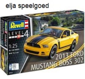 Revell 1:25 FORD MUSTANG 2013 Boss 302 modelbouw 7652 beschikbaar voor biedingen