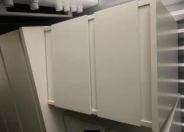 2x Malm nachtkastjes beschikbaar voor biedingen