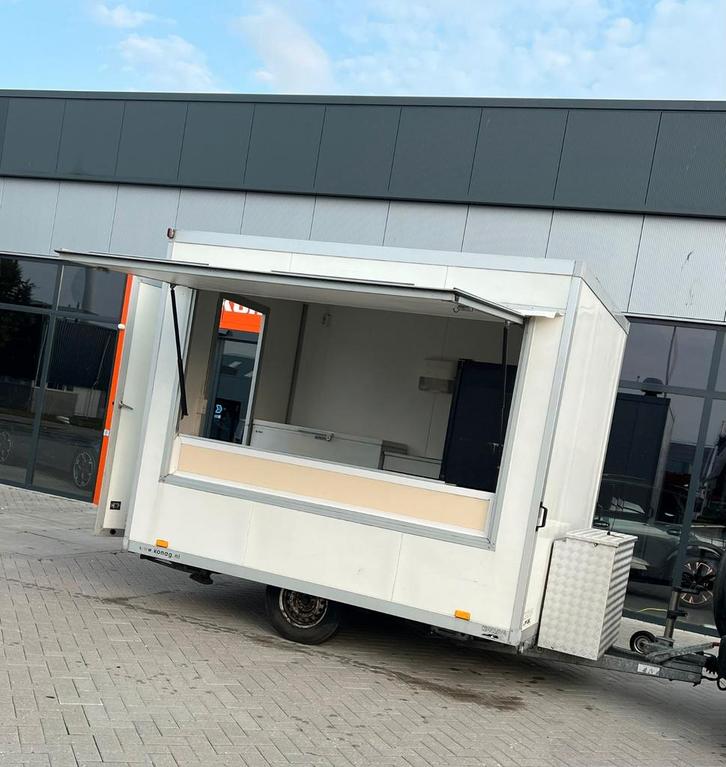 Te koop konag foodtruck/verkoopwagen, Zakelijke goederen, Partijgoederen en Retail | Verkoopwagens, Ophalen