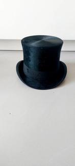 vintage hoge zwarte hoed antiek trouwhoed uit 1965 maat 56, Antiek en Kunst, Antiek | Kleding en Accessoires, Ophalen of Verzenden