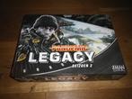 Pandemic Legacy Seizoen 2, Hobby en Vrije tijd, Gezelschapsspellen | Bordspellen, Ophalen of Verzenden, Gebruikt, Z-man Games