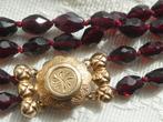 Antieke dubbele Granaten  ketting met Gouden sluiting, Sieraden, Tassen en Uiterlijk, Antieke sieraden, Verzenden, Overige materialen