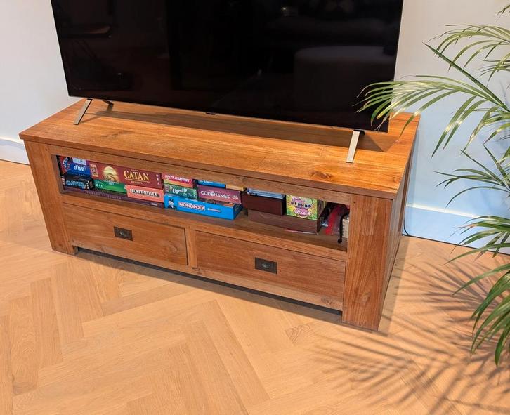 Massief houten TV-meubel, Huis en Inrichting, Kasten | Televisiemeubels, Gebruikt, Minder dan 100 cm, 100 tot 150 cm, 50 tot 75 cm