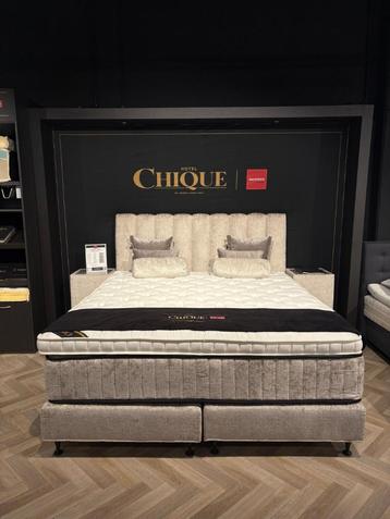 Showmodel Boxspring Zagato 180 x 210 beschikbaar voor biedingen
